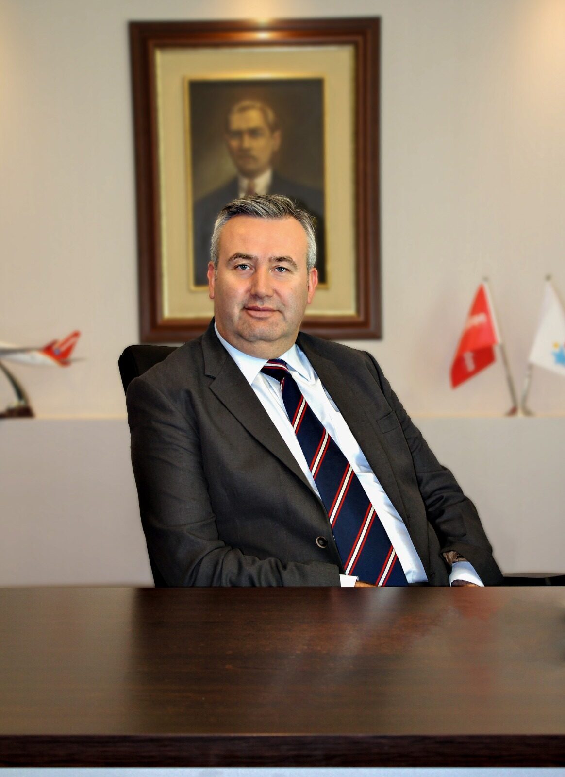 - Corendon Turizm Grubu Finans Danışmanı Batuğhan Karaer:
- "Turquality'nin değerli