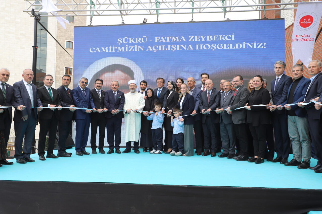 - "Camiler, şehirlerin ilim, irfan merkezleri, hikmet merkezleri olmaları münasebetiyle