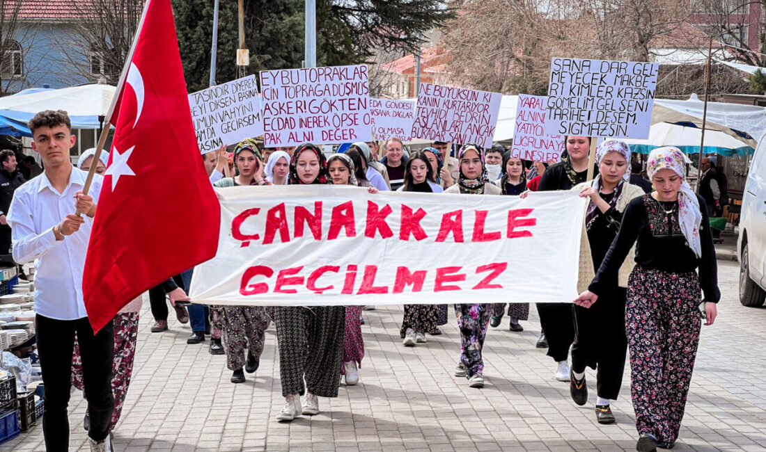 KÜTAHYA (AA) – Kütahya'nın Domaniç ilçesinde 18 Mart Şehitleri Anma