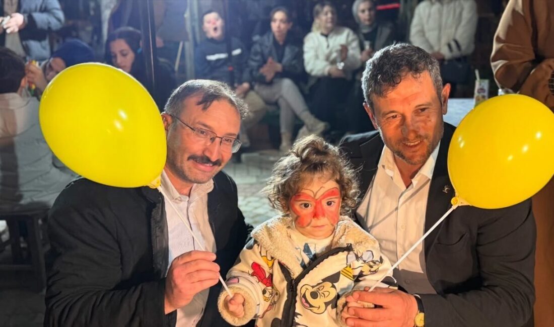 Kütahya’nın Emet ilçesinde asırlardır devam eden geleneksel “Heyman Şenliği” gerçekleştirildi.