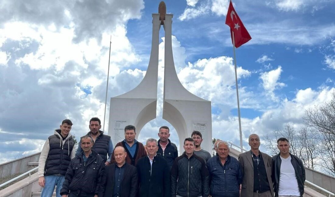 Kütahya’nın Emet ilçesi Günlüce köyünde Ramazan Bayramı arifesinde köylüler Cevizdere