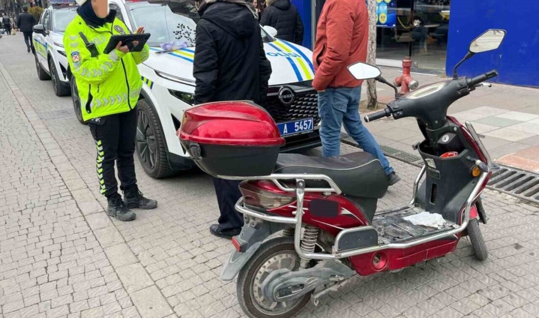 Eskişehir’de polis ekiplerince 9 bin 971 araç kontrol edilirken, bunlardan