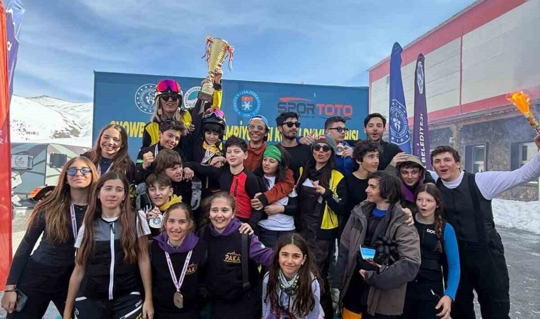 Eskişehirli sporcular Kutlu Dumlu Snowboard Türkiye Şampiyonası’nda Türkiye 3’üncülüğü elde