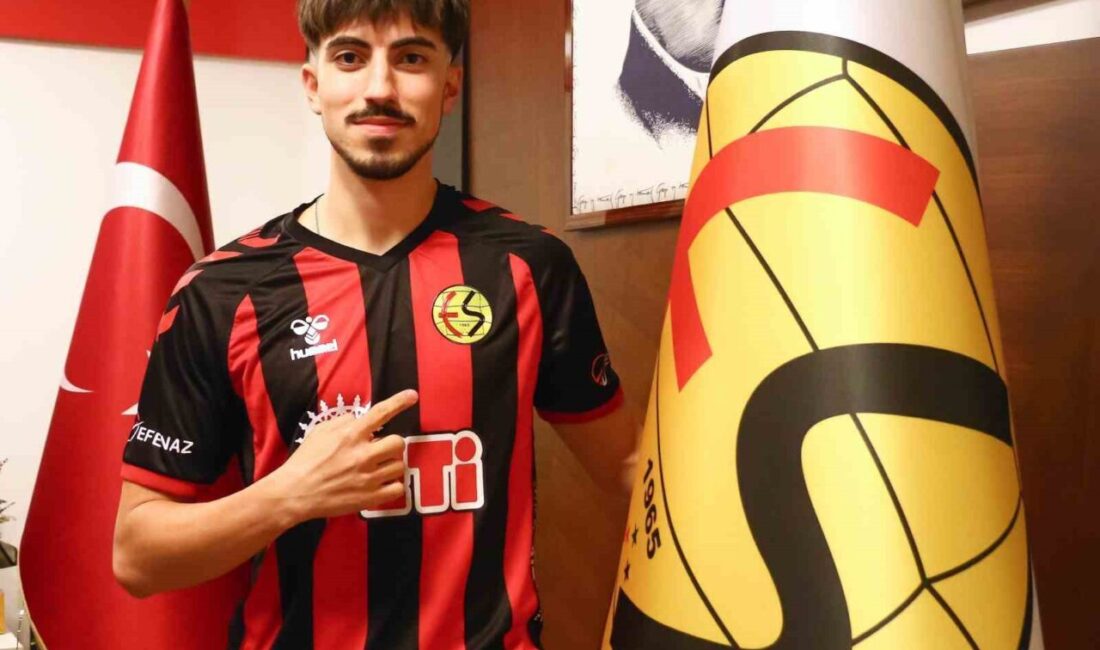 Eskişehirspor, İstanbul Beylikdüzüspor’da forma giyen 22 yaşındaki hücum oyuncusu Berk