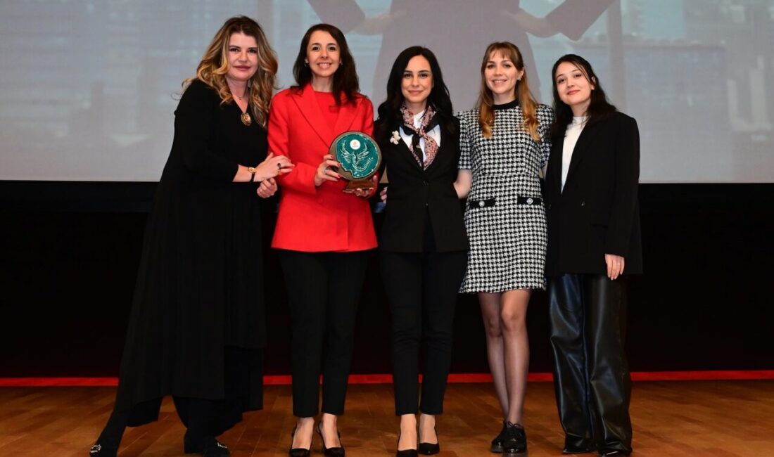 - EY Türkiye Girişimci Kadın Liderler Programı Lideri ve Şirket