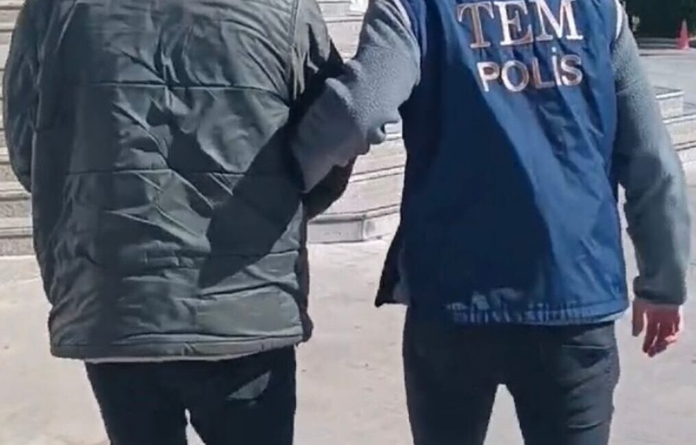 MUĞLA (AA) – Muğla'nın Fethiye ilçesinde FETÖ'ye üye olmak suçundan