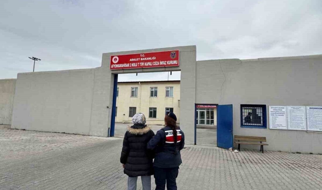Afyonkarahisar’da 18 yıl 10 ay hapis cezasıyla aranan şahıs JASAT