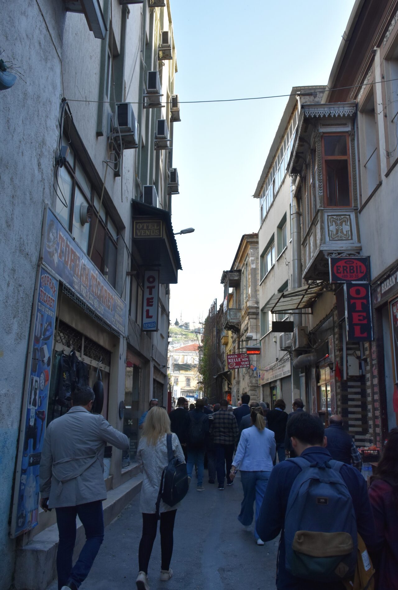 İZMİR (AA) – İzmir Otelciler Odası Başkanı İbrahim Veral, Konak