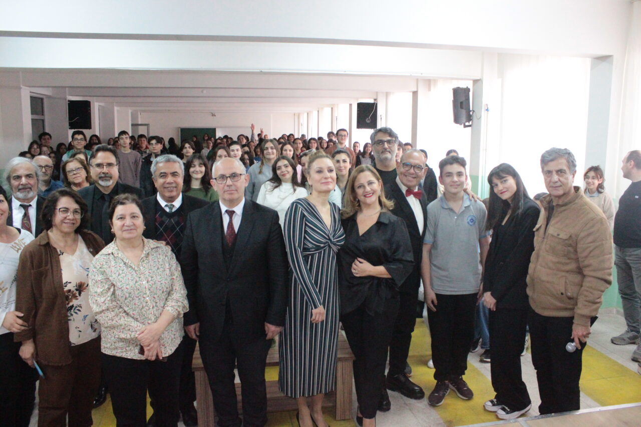 İZMİR (AA) – İzmir Devlet Opera ve Balesi sanatçıları, Ödemiş