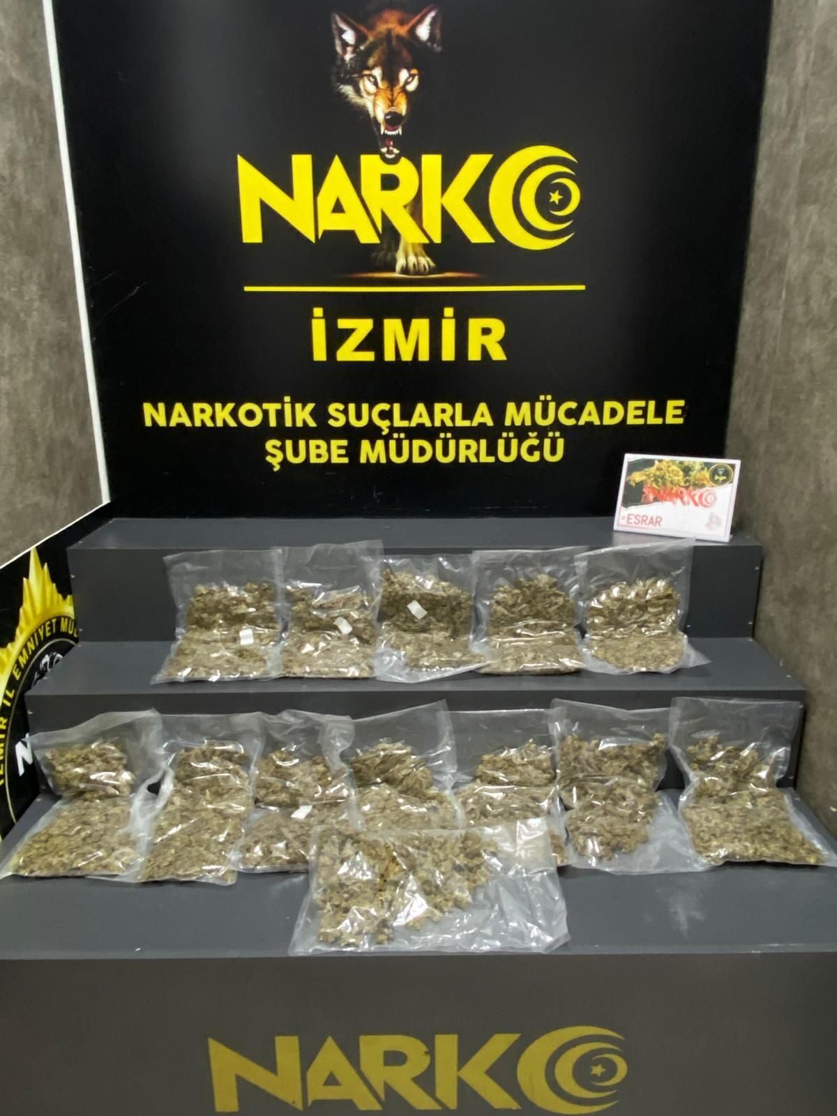 İZMİR (AA) – İzmir'in Bornova ilçesinde uyuşturucu operasyonunda gözaltına alınan