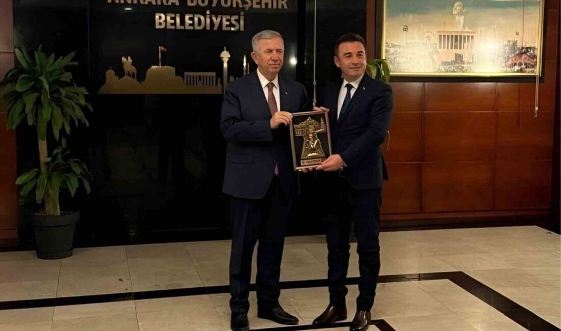 Sivrihisar Belediye Başkanı Habil Dökmeci ile Ankara Büyükşehir Belediye Başkanı