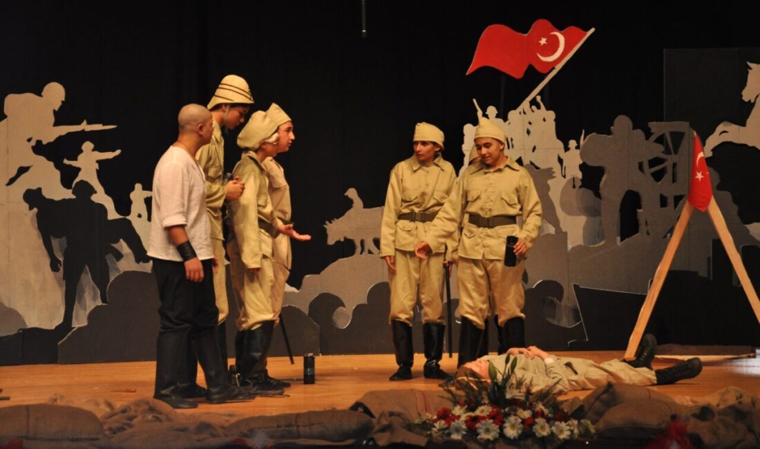 KÜTAHYA (AA) – Kütahya'da, 2 şehit ailesi ve bir gaziye