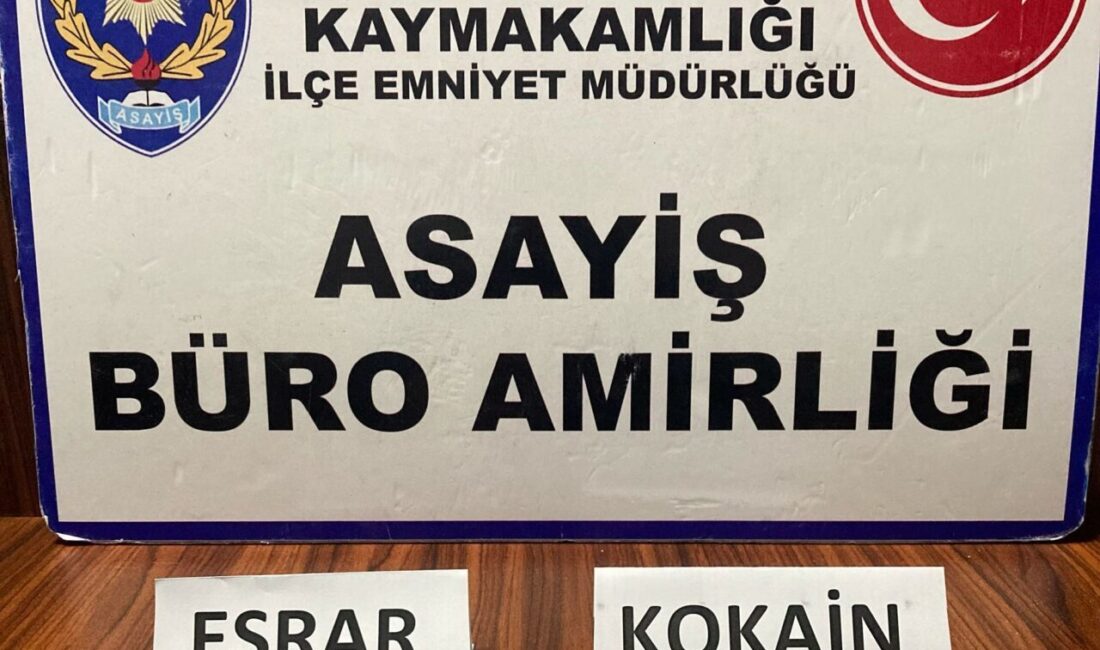 KÜTAHYA (AA) – Kütahya'nın Tavşanlı ilçesinde, uyuşturucu ticareti yaptıkları iddiasıyla
