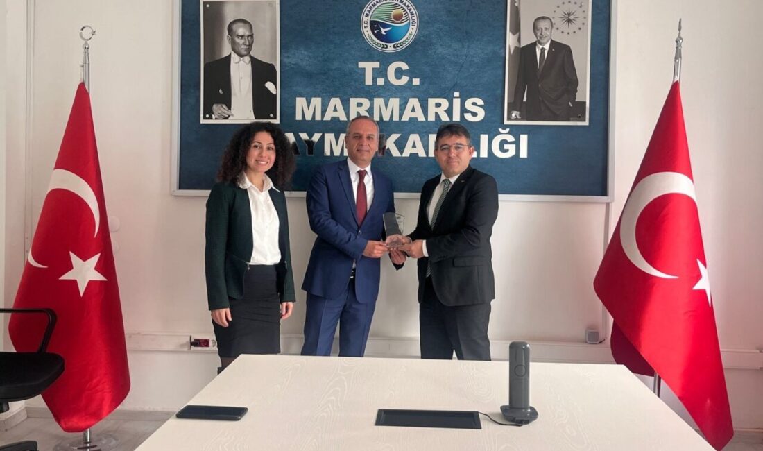 MUĞLA (AA) – Muğla'nın Marmaris ilçesinde bağımlılıkla mücadelede farkındalık oluşturmak