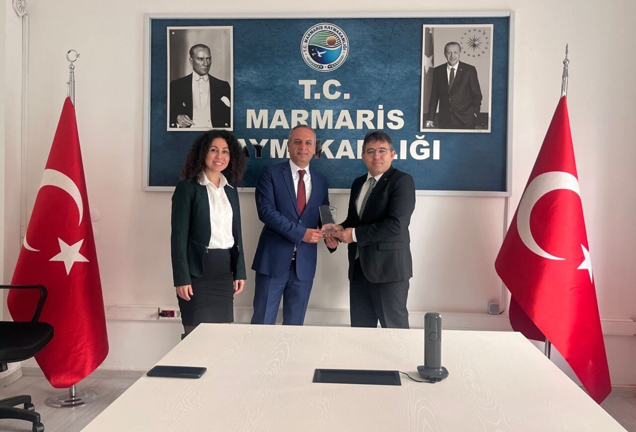 MUĞLA (AA) – Muğla'nın Marmaris ilçesinde bağımlılıkla mücadelede farkındalık oluşturmak