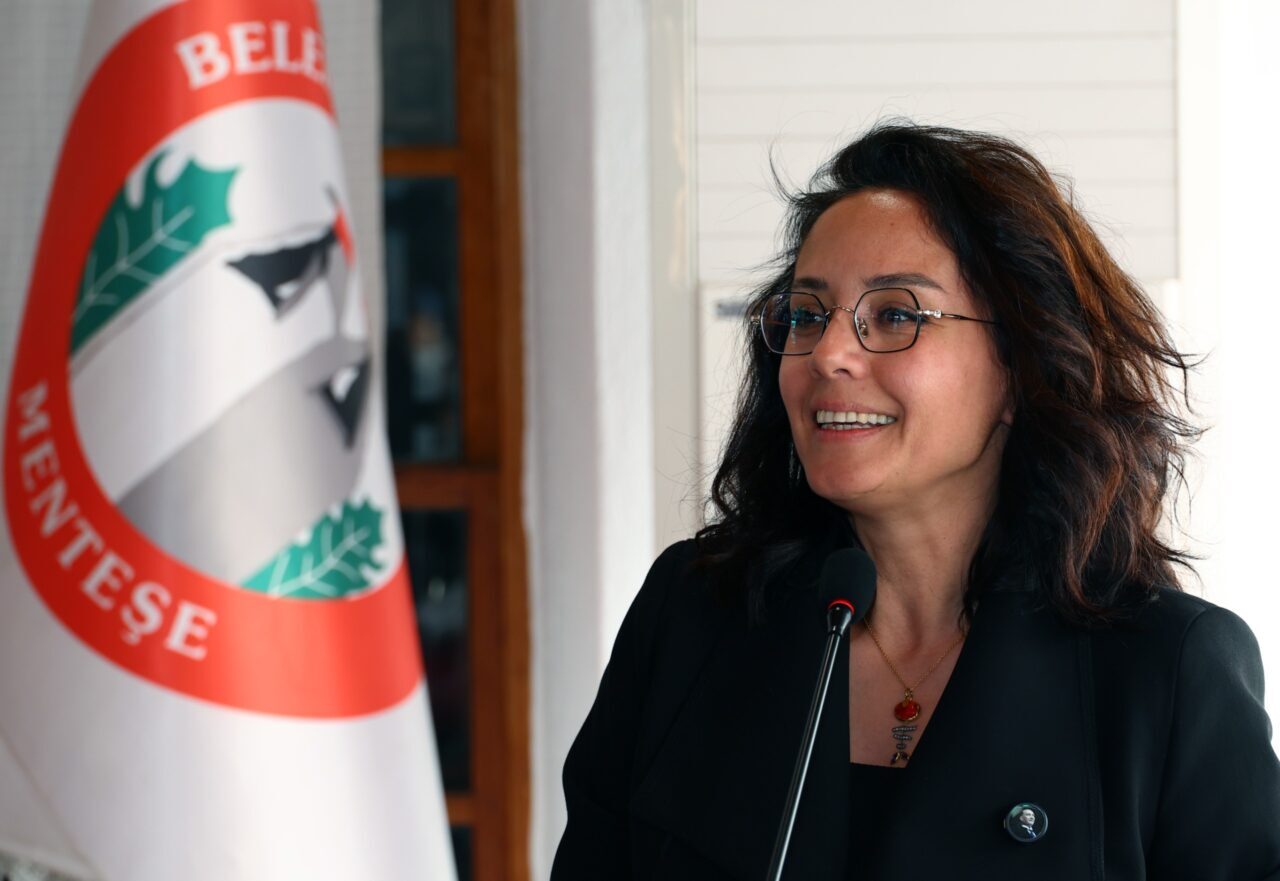 MUĞLA (AA) – Menteşe Belediyesi, kadın personelin ekonomik yükünü hafifletmek
