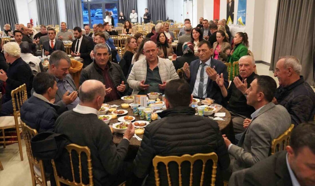 Tepebaşı Belediyesi tarafından düzenlenen iftar programında Tepebaşı bölgesinde görev yapan
