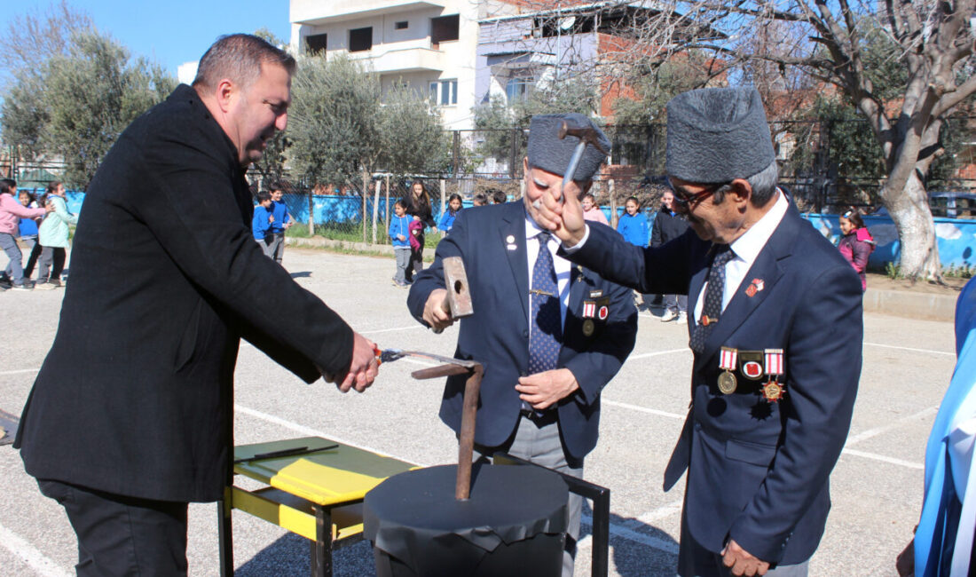 İZMİR (AA) – İzmir'in Ödemiş ilçesinde Nevruz Bayramı dolayısıyla kutlama