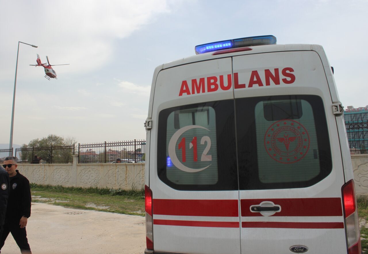 İZMİR (AA) – İzmir'in Ödemiş ilçesinde futbol müsabakasına, acil bir