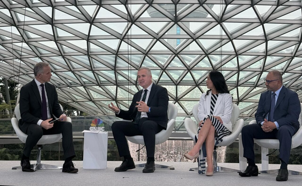 - Sabancı Holding CEO'su Cenk Alper:
- "Dünyayı daha sürdürülebilir hale