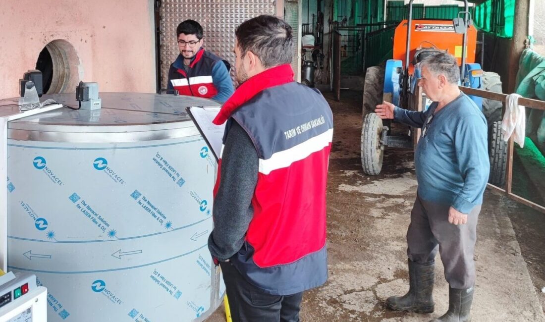 Şaphane ilçesinde faaliyet gösteren hayvancılık işletmesine kurulan süt sağım sistemi