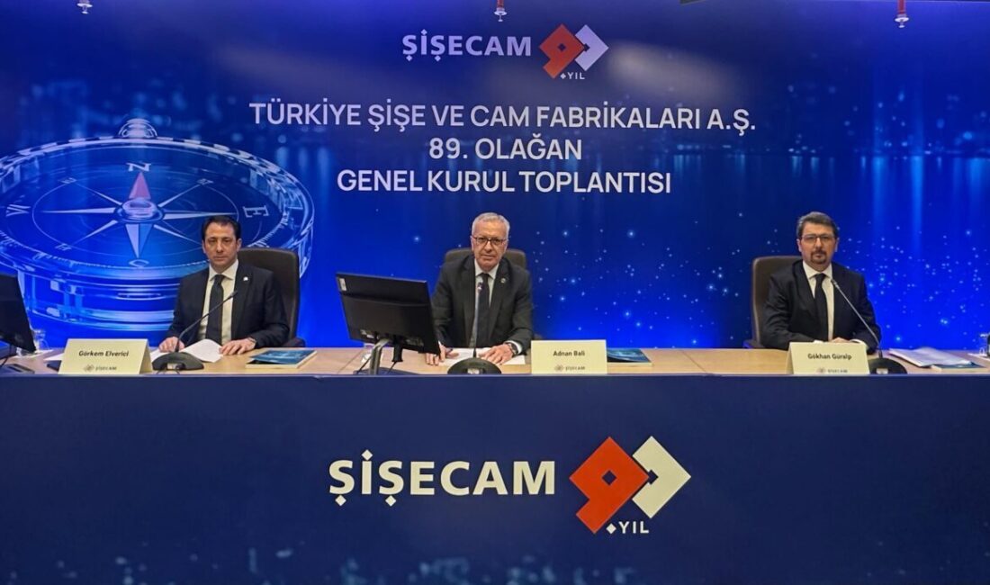 - Şişecam Genel Müdürü Görkem Elverici:
- "Finansal performansımızı hızla eski