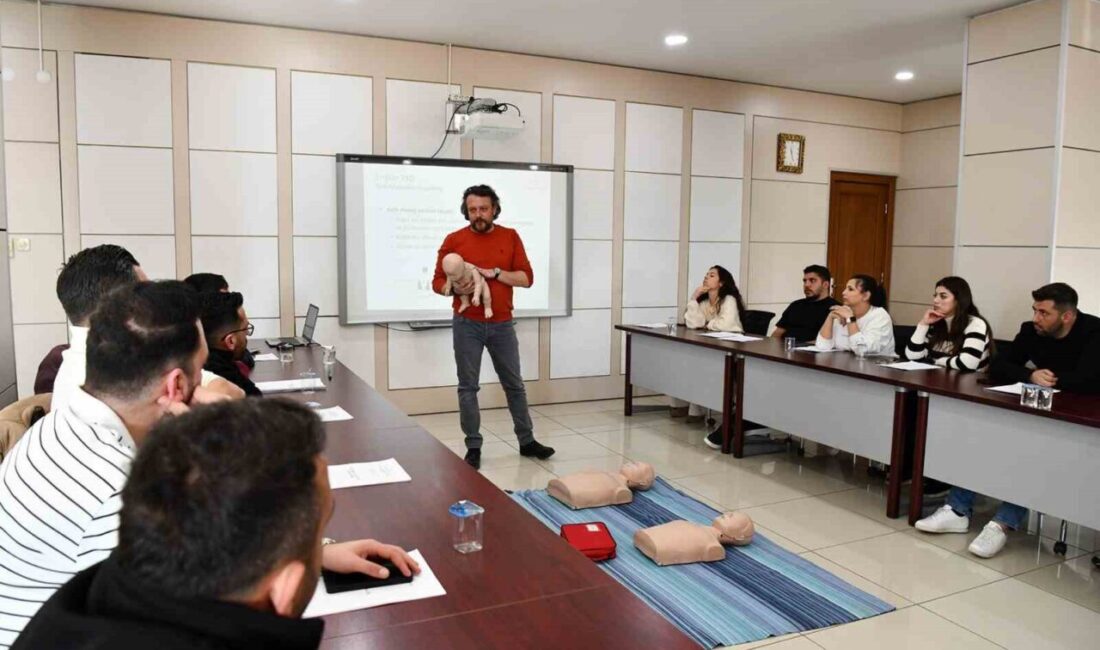 Tepebaşı Belediyesi personelinden oluşturulan acil durum ekiplerine, 6331 sayılı İş