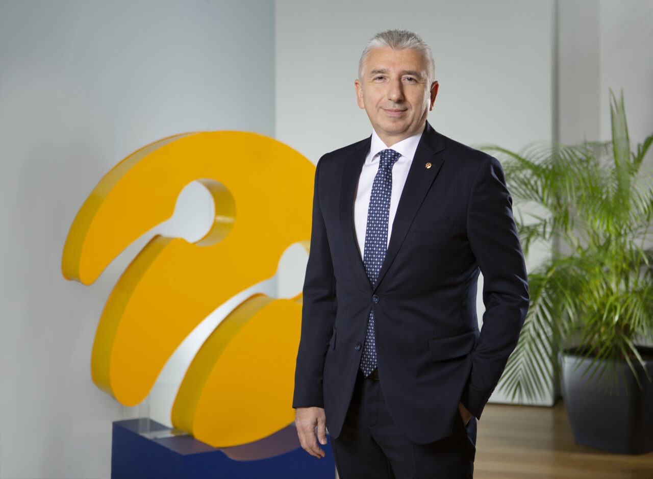 - Turkcell Pazarlama ve Dijital Servislerden Sorumlu Genel Müdür Yardımcısı