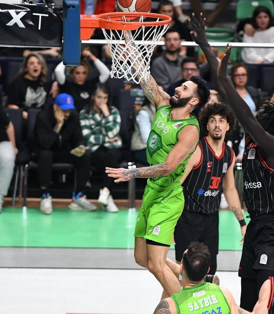 - TOFAŞ: 98 - Manisa Basket Divissa: 106