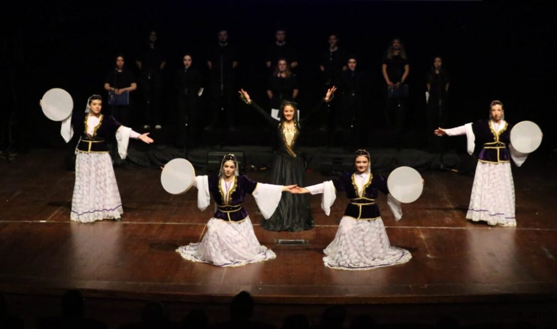 UŞAK (AA) – Uşak Üniversitesi'nde Nevruz Bayramı dolayısıyla kutlama programı