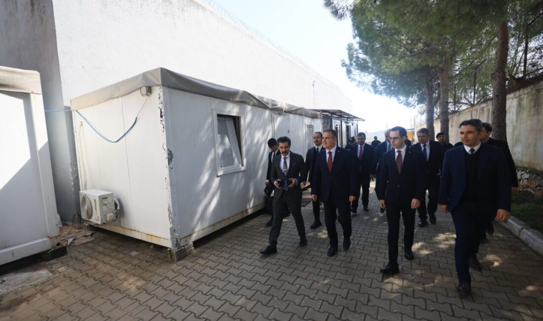 MUĞLA (AA) – Muğla Valisi İdris Akbıyık, Ula ilçesindeki Geri