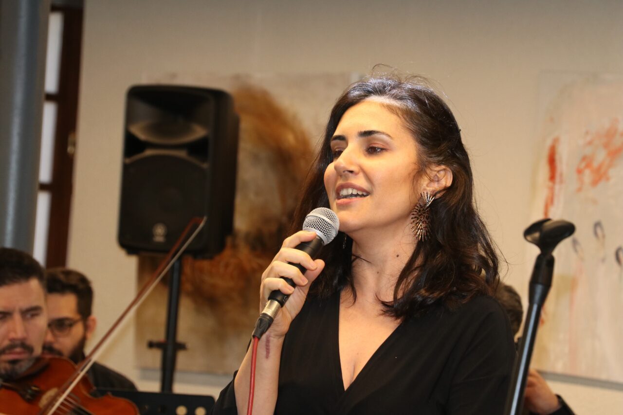 İZMİR (AA) – İzmir Devlet Türk Dünyası Dans ve Müzik