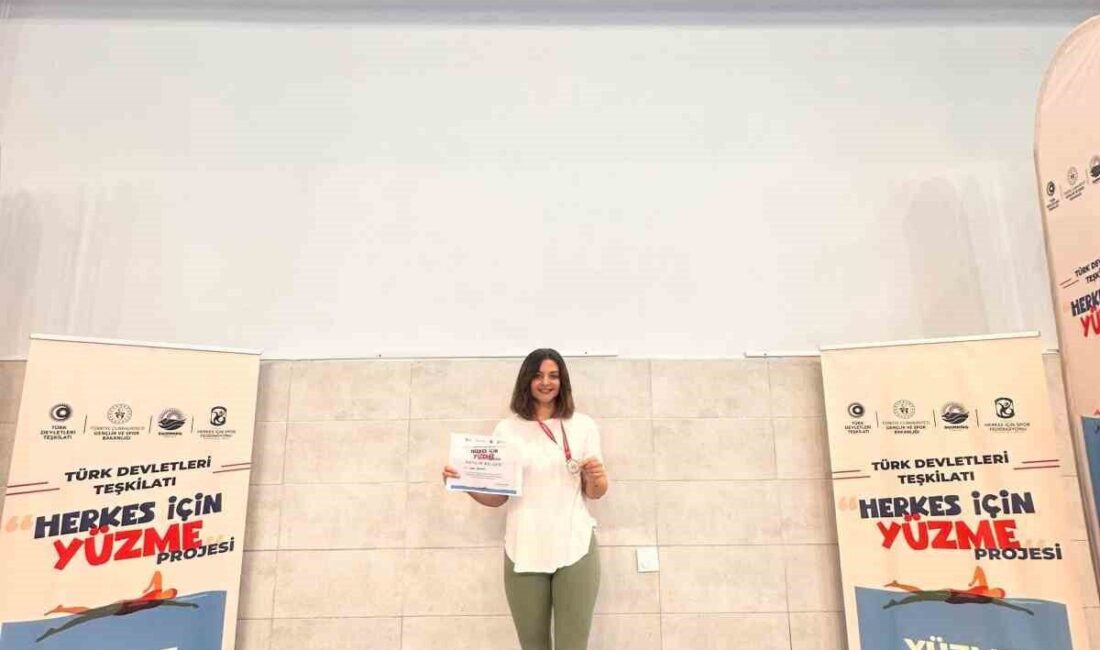 Afyonkarahisar Gençlik ve Spor İl Müdürlüğü bünyesinde görev yapan yüzme