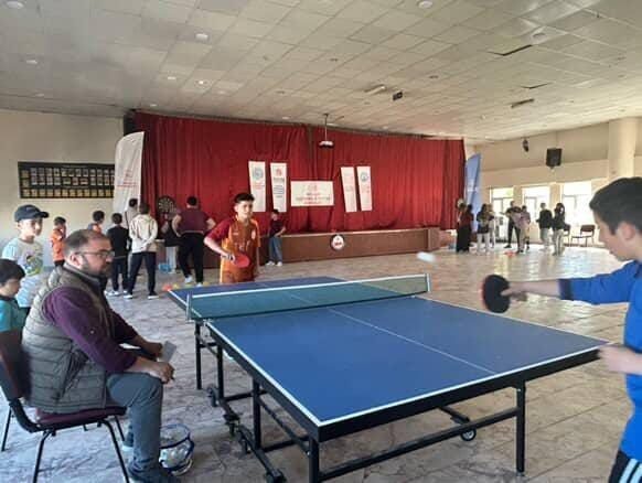Afyonkarahisar’ın Hocalar ilçesinde 200 sporcunun katılımıyla spor etkinlikleri gerçekleştirildi. Hocalar’da