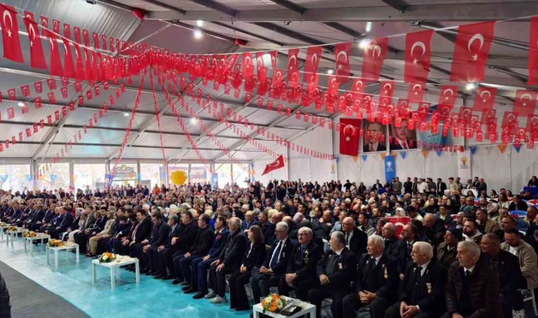 AK Parti Eskişehir İl Başkanlığı, Dede Korkut Parkı’nda Geleneksel Bayramlaşma