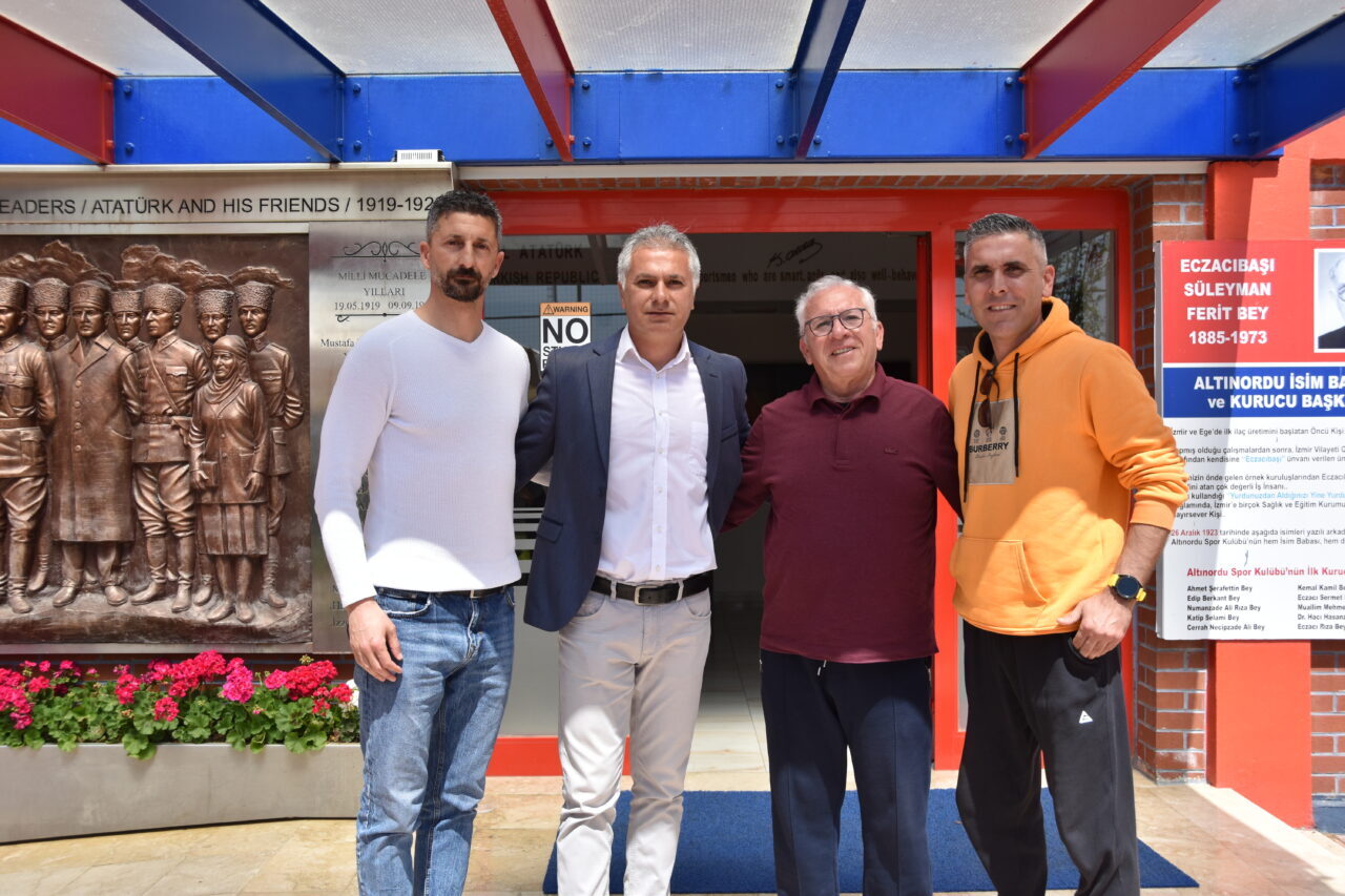 İZMİR (AA) – Nesine 2. Lig ekiplerinden Altınordu'da teknik direktörlüğe