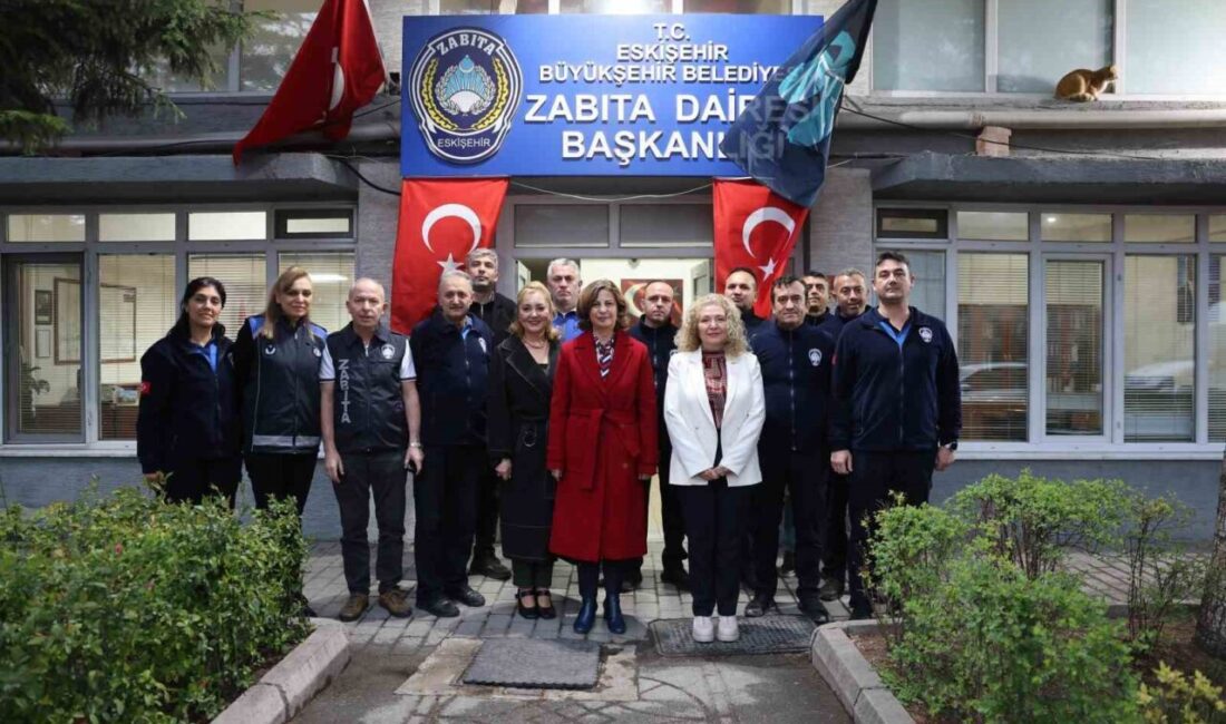 Eskişehir Büyükşehir Belediye Başkanı Ayşe Ünlüce, belediye birimlerini ziyaret ederek
