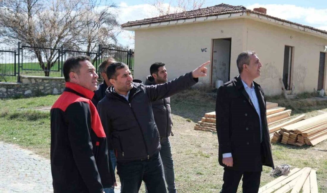 Sivrihisar Belediyesi, Hamamkarahisar’daki Selçuklu Camii’nin restorasyonunu belediyenin öz kaynaklarıyla aslına