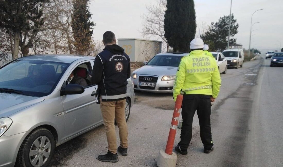 Bilecik’te Düzensiz Göç ve Göçmen Kaçakçılığıyla Mücadele ekiplerince yapılan uygulamada