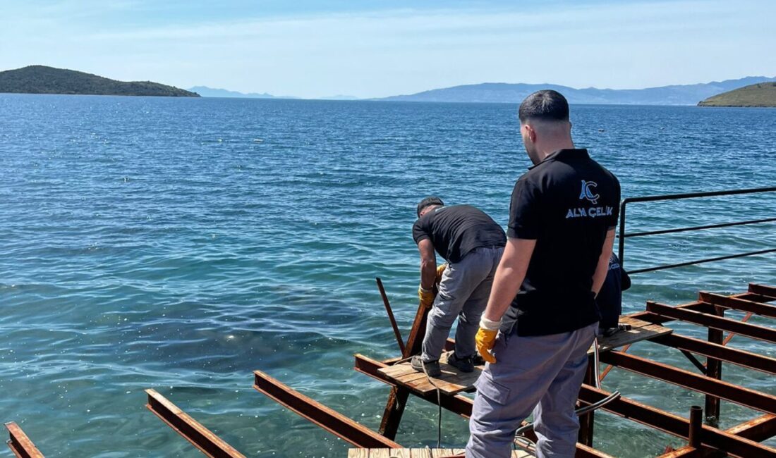 MUĞLA (AA) – Muğla'nın Bodrum ilçesinde, bir site tarafından deniz