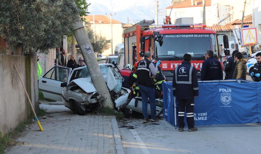 DENİZLİ (AA) – Denizli'nin Merkezefendi ilçesinde yol kenarındaki aydınlatma direğine