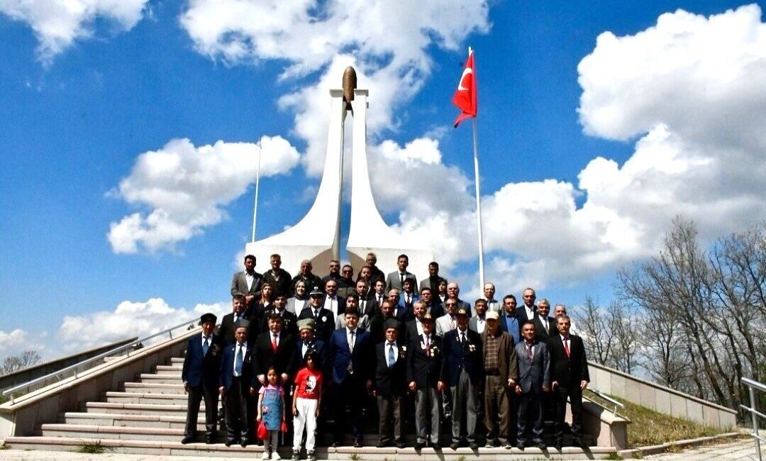 Kütahya’nın Emet ilçesinde Cevizdere Zaferi’nin 103. yıl dönümü düzenlenen törenle