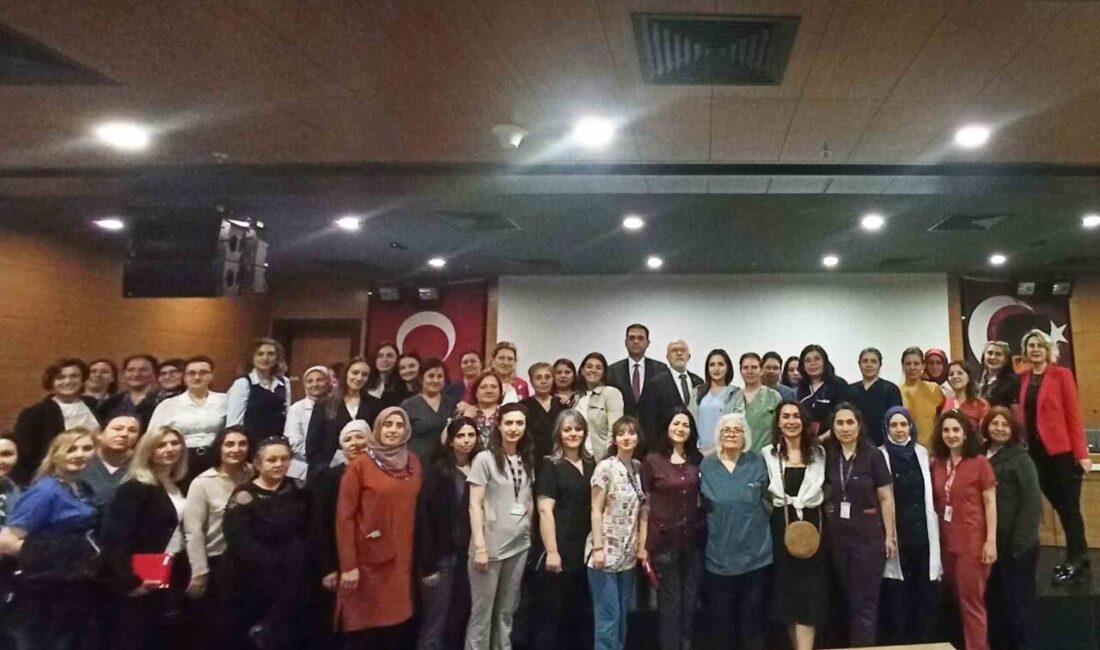 Eskişehir Şehir Hastanesi’nde, İl Sağlık Müdürü Doç. Dr. Yaşar Bildirici,