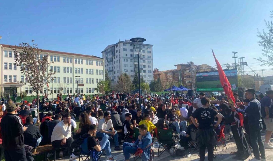 Eskişehirspor’un yeneceği taktirde şampiyon ayrılacağı Manavgat Belediyespor karşılaşmasından mağlubiyet ile