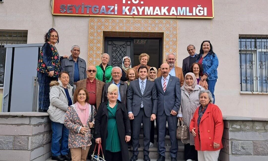 Yurt içinden ve dışından Eskişehir’e gelerek şiir ve müzik etkinliğine