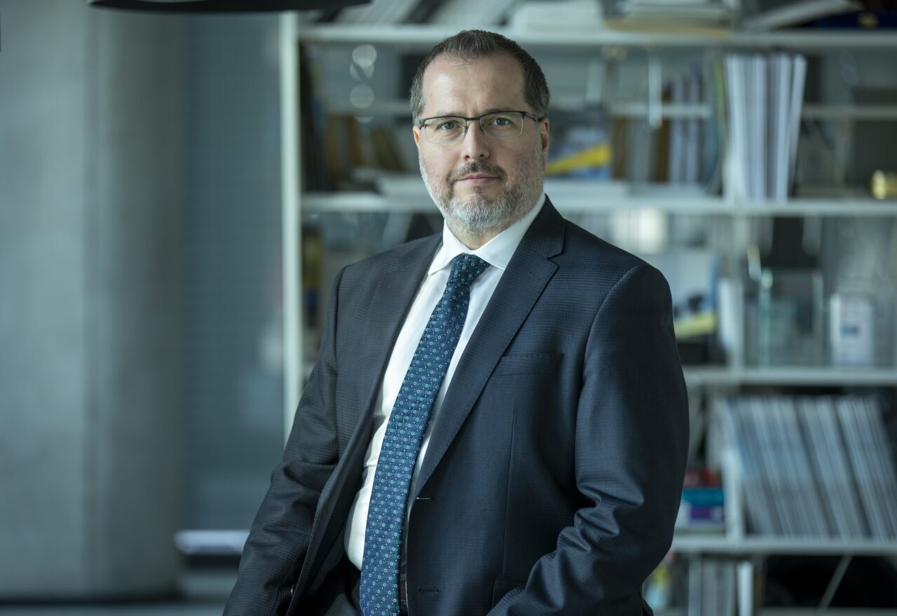 - EY Türkiye Telekomünikasyon, Medya ve Teknoloji Sektör Lideri ve