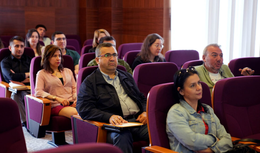MUĞLA (AA) – Muğla'nın Fethiye ilçesinde "Finansal Okuryazarlık Eğitimi" gerçekleştirildi.