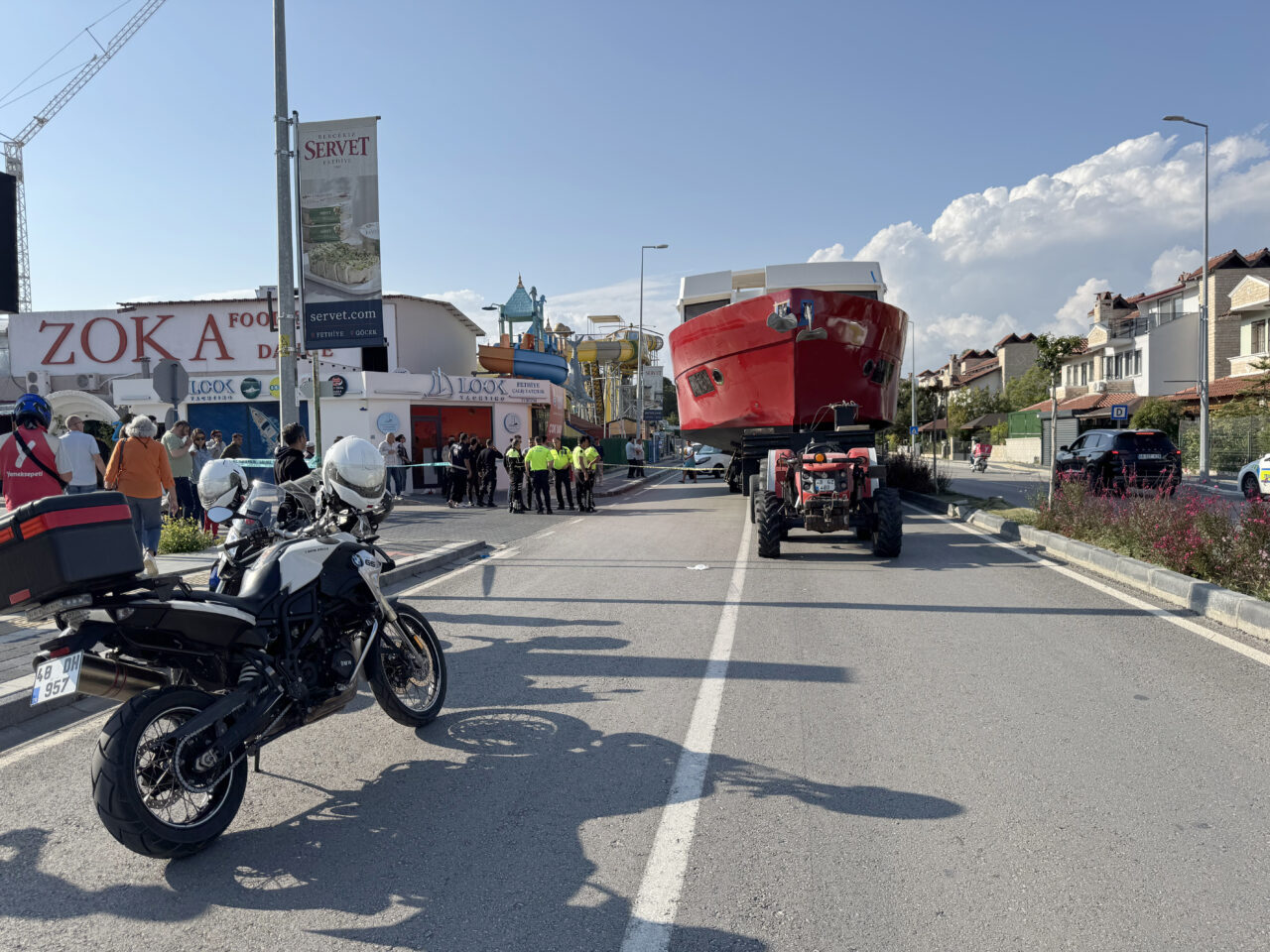 MUĞLA (AA) – Muğla'nın Fethiye ilçesinde, traktöre bağlı olan ve