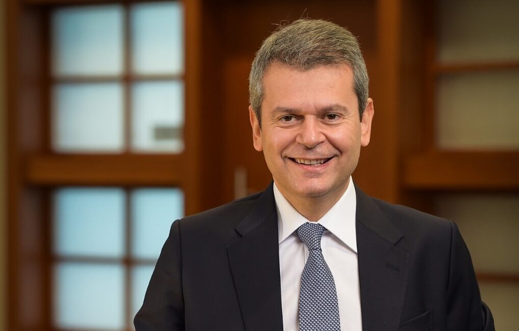 - Garanti BBVA Genel Müdür Yardımcısı Cemal Onaran, Garanti BBVA:
-