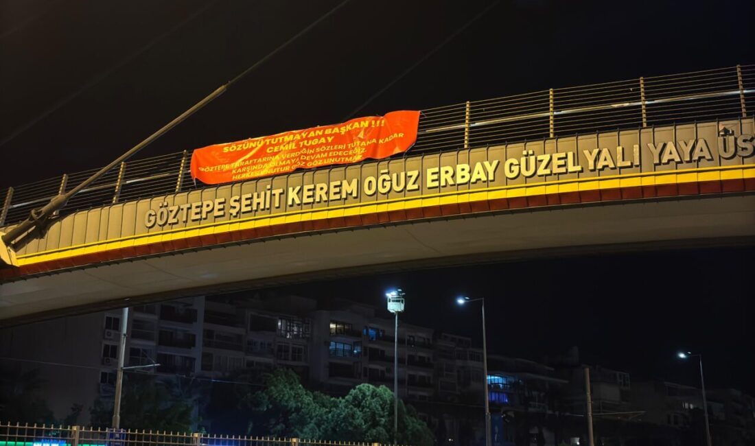İZMİR (AA) – Trendyol Süper Lig ekiplerinden Göztepe'nin taraftar grupları,